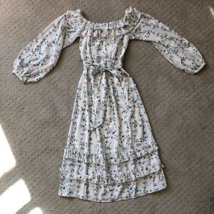 NWOT off the shoulder floral boho dress